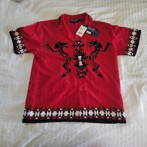 Silver Point Red Dragon button up shirt size medium